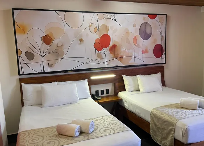 Kavia 5th Avenida (adults Only) 4*