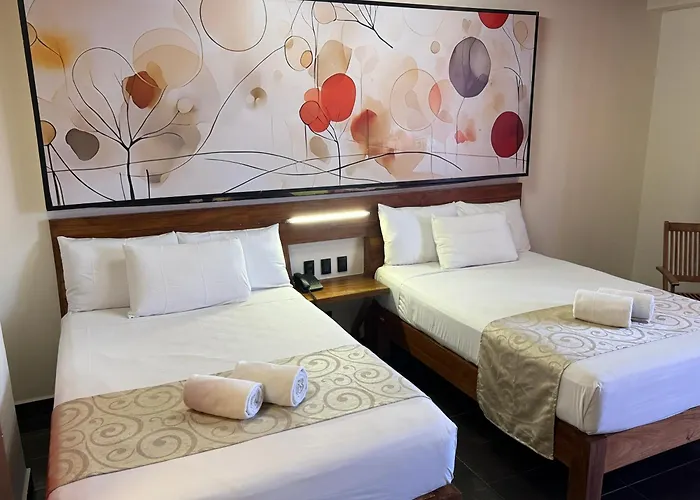 Kavia 5th Avenida (adults Only) Hotel