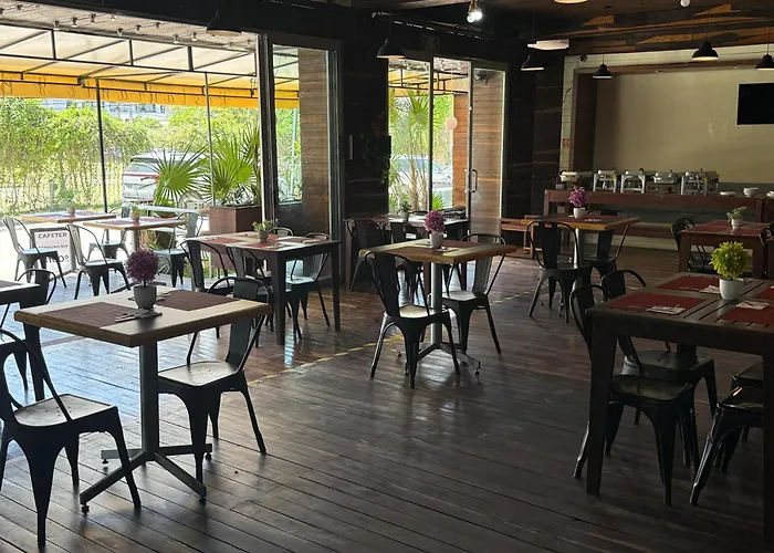 Kavia 5th Avenida (adults Only) Hotel