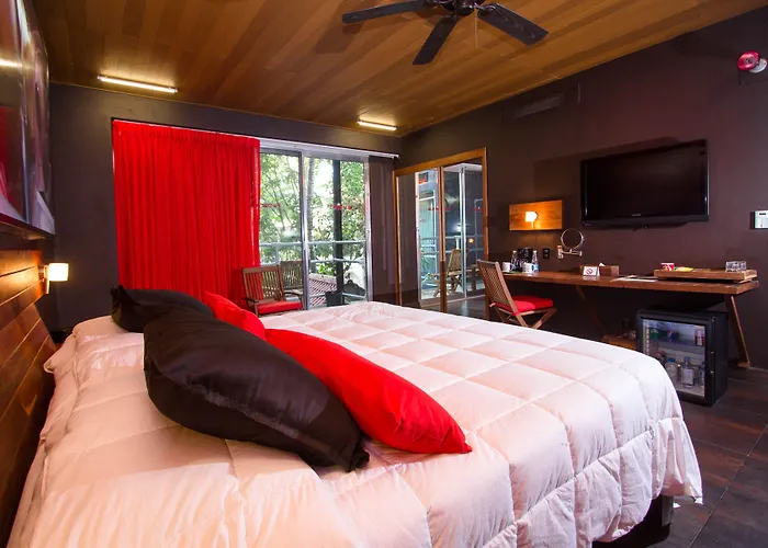 Kavia 5th Avenida (adults Only) 4*